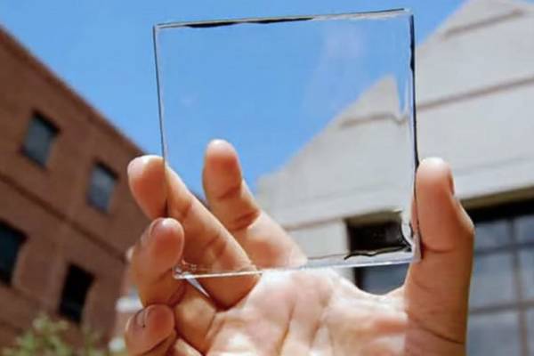 Hihetetlen! Már átlátszó napelemek is lehetnek az ablakok helyén 